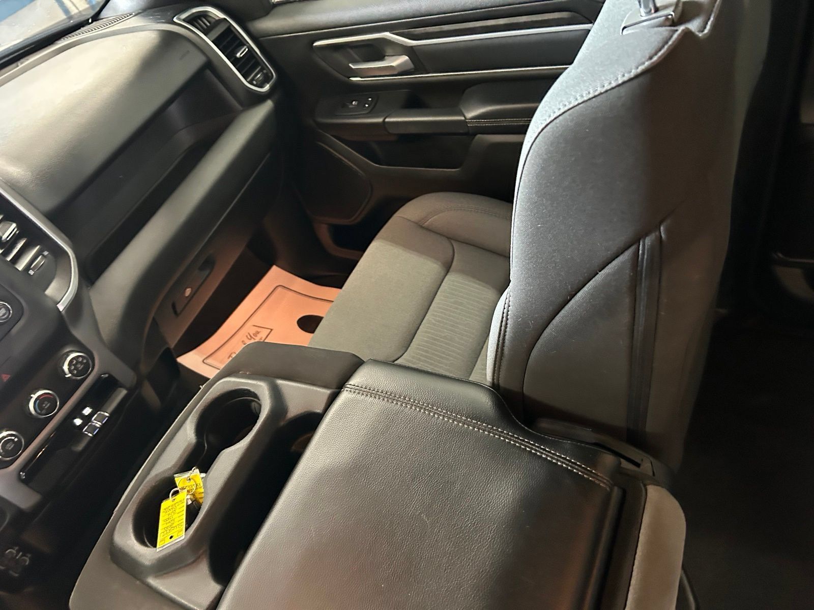 Used 2023 RAM 1500 Big Horn AWD/4WD image 29