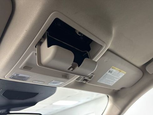 Used 2020 Ford Escape SE image 56