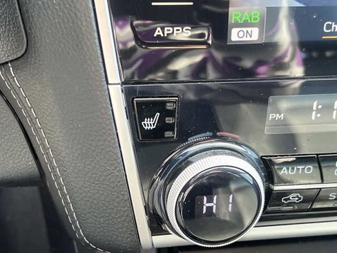 Used 2018 Subaru Outback 2.5i Limited image 34