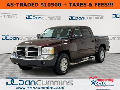 Used 2005 Dodge Dakota SLT