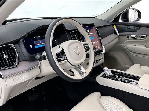 New 2026 Volvo XC90 T8 Ultra w/ Protection Package Premier AWD/4WD image 26