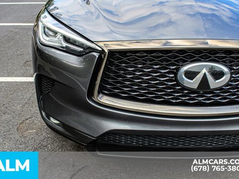 Used 2021 INFINITI QX50 Luxe w/ Appearance Package FWD image 11