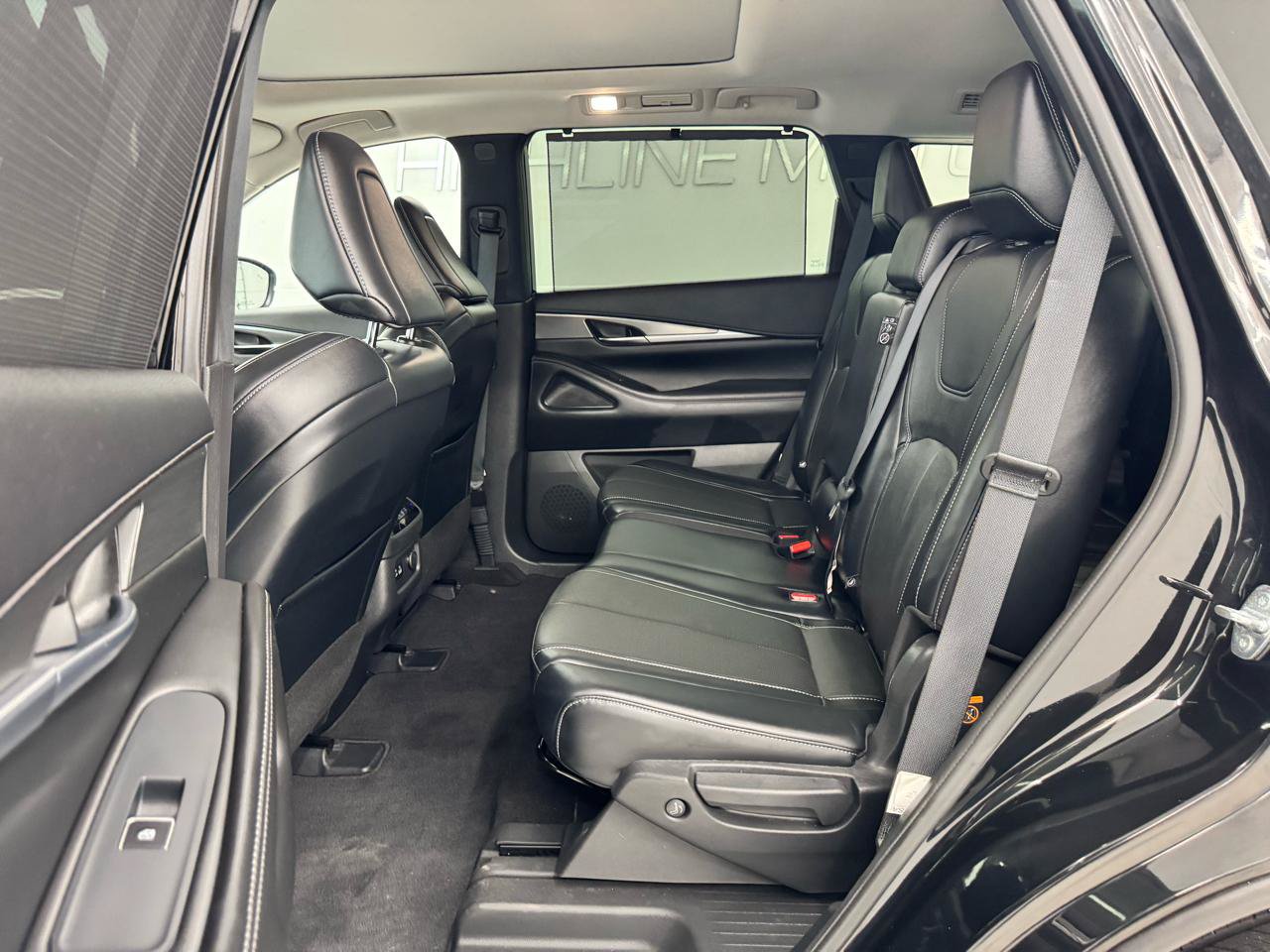 Used 2023 INFINITI QX60 Luxe w/ Cargo Package AWD/4WD image 15