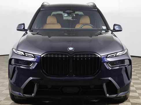 Used 2024 BMW X7 xDrive40i w/ M Sport Package image 16
