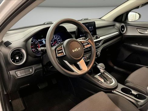 Used 2023 Kia Forte LXS image 17