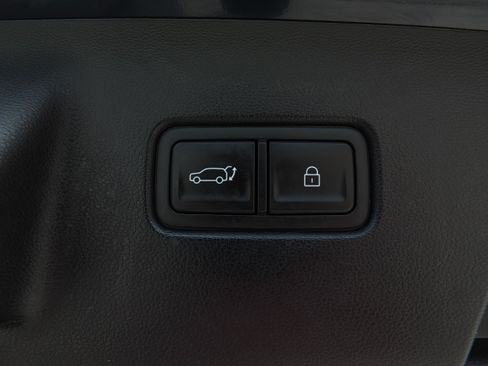 Used 2026 Hyundai Palisade Limited FWD image 19