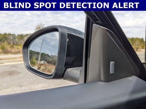 Used 2024 Nissan Sentra SV image 4