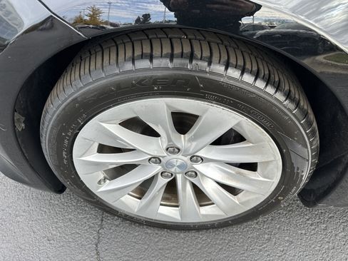 Used 2018 Tesla Model S 75D image 10