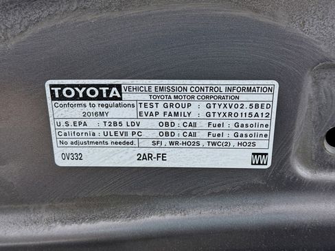 Used 2016 Toyota Camry LE FWD image 19