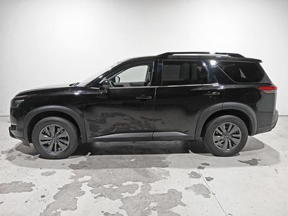 Used 2024 Nissan Pathfinder SV w/ SV Premium Package