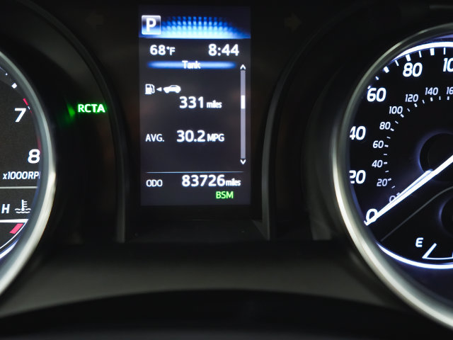Used 2020 Toyota Camry SE w/ Convenience Package FWD image 26