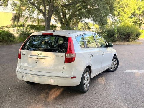 Used 2011 Hyundai Elantra GLS image 4