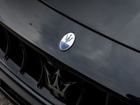 Certified 2023 Maserati Grecale Modena AWD/4WD image 42