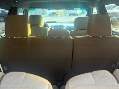 Used 2013 Ford Explorer FWD image 27