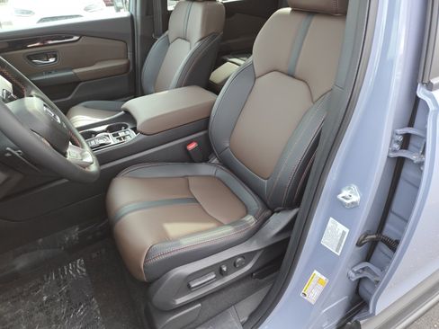 New 2026 Honda Pilot TrailSport image 24
