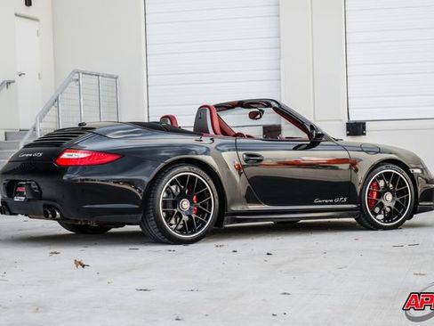 Used 2011 Porsche 911 Carrera S image 4