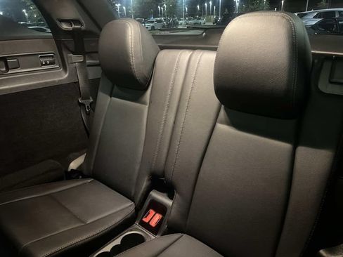 Used 2024 Mercedes-Benz GLE 350 4MATIC w/ 3rd Row Seat Package image 21