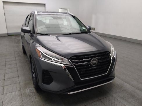 Used 2021 Nissan Kicks SV FWD image 13