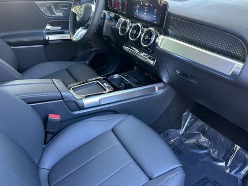Used 2026 Mercedes-Benz GLB 250 image 26