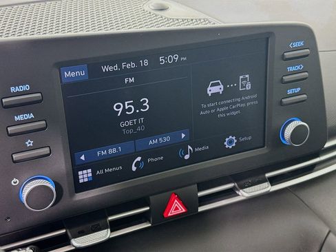 New 2026 Hyundai Elantra SE image 14