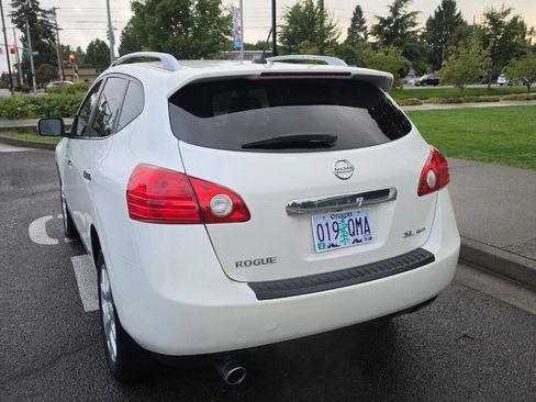 Used 2011 Nissan Rogue SV w/ SL Pkg AWD/4WD image 8