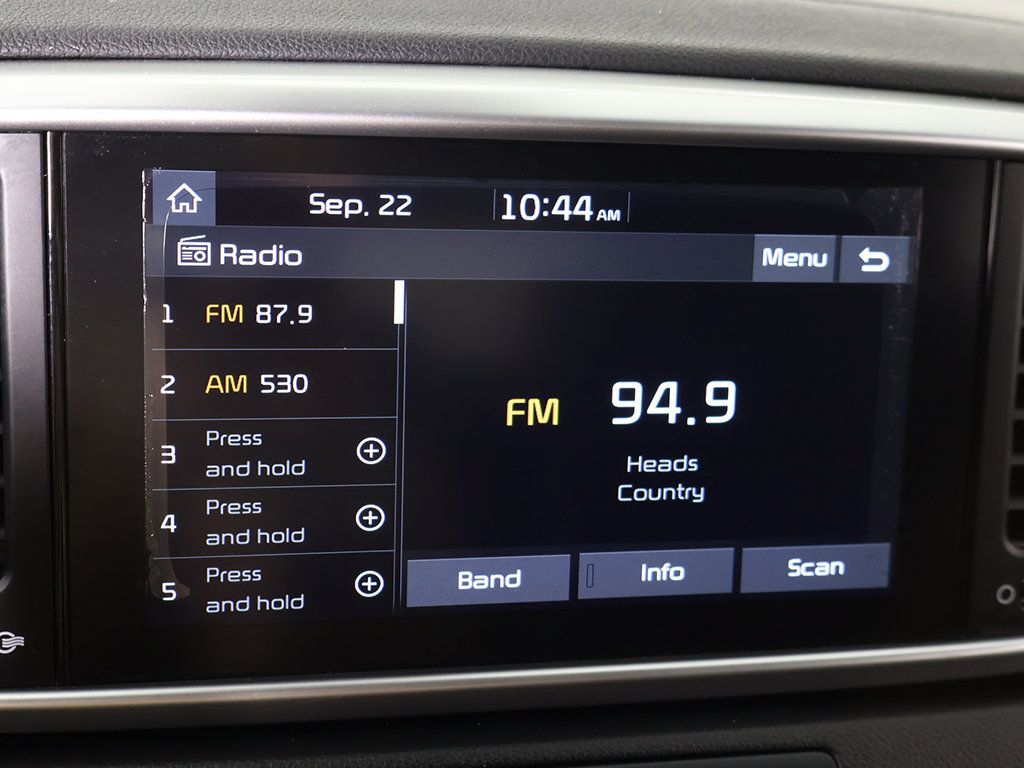 Used 2020 Kia Sportage LX AWD/4WD image 38