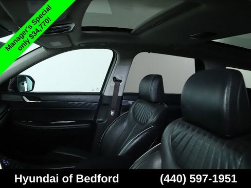 Used 2023 Hyundai Palisade Limited w/ Winter Package AWD/4WD image 22
