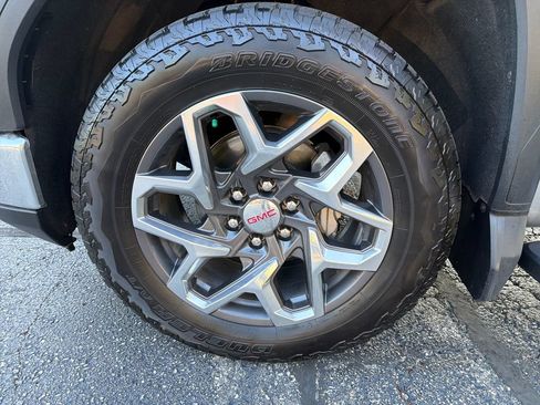 Certified 2023 GMC Sierra 1500 SLT w/ SLT Premium Plus Package AWD/4WD image 30