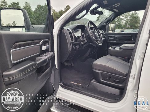 Used 2024 RAM 2500 Big Horn image 12