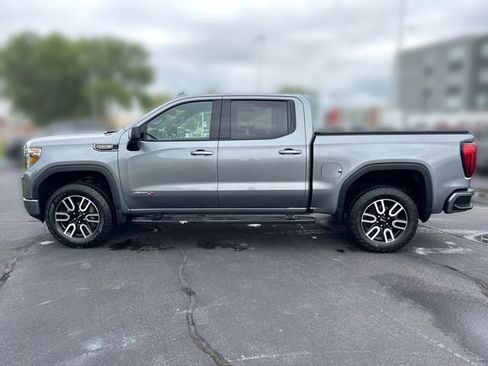 Used 2020 GMC Sierra 1500 AT4 w/ AT4 Premium Package AWD/4WD image 2