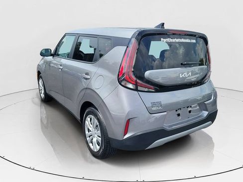 Used 2025 Kia Soul LX FWD image 29