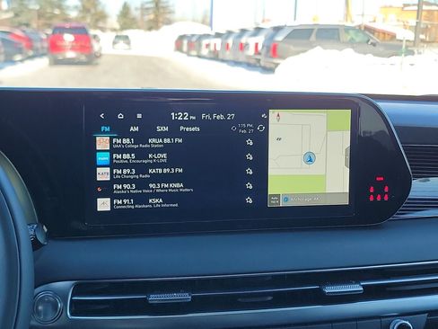 Used 2025 Hyundai Palisade Calligraphy image 16