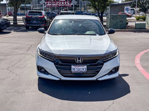 Used 2022 Honda Accord Sport image 6