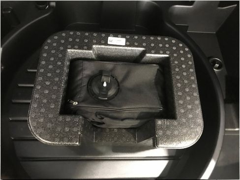 Used 2020 Cadillac XT4 Premium Luxury image 20