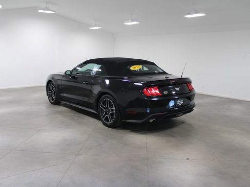 Used 2023 Ford Mustang Premium image 7