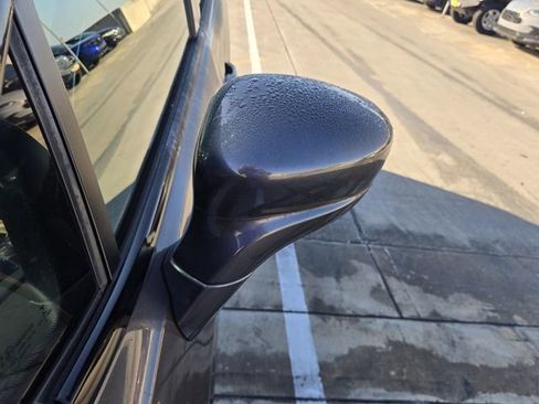 Used 2018 Chrysler Pacifica Touring Plus w/ S Appearance Package image 9