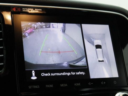 Used 2020 Mitsubishi Outlander SEL AWD/4WD image 17