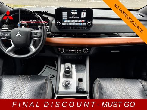 Used 2022 Mitsubishi Outlander SEL image 17