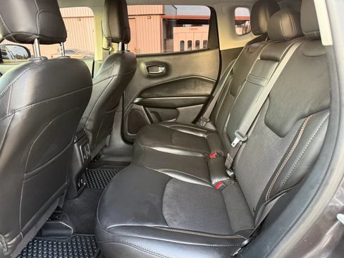 Used 2019 Jeep Compass Latitude w/ Cold Weather Group AWD/4WD image 21