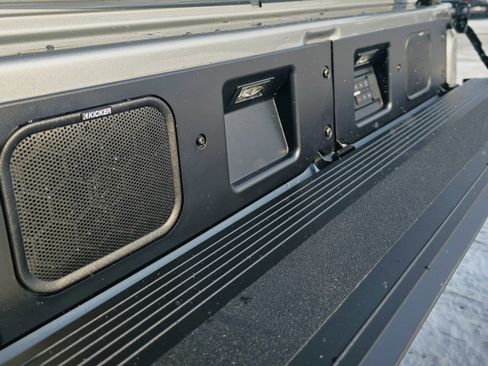 New 2026 GMC Sierra 2500 Denali Ultimate w/ LPO, Black Badging Package image 31