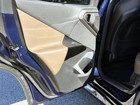 New 2026 BMW X3 xDrive30 w/ Premium Package image 13