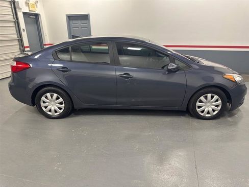 Used 2015 Kia Forte LX w/ Popular Package FWD image 6
