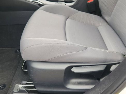Used 2026 Toyota Corolla SE FWD image 18