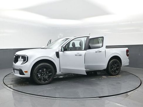 New 2026 Ford Maverick Lobo AWD/4WD image 22