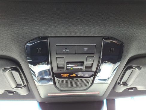 Used 2025 Toyota Land Cruiser image 20