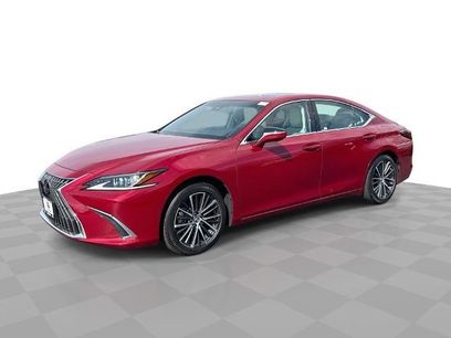 Used 2025 Lexus ES 350 w/ Premium Package