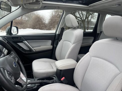 Used 2018 Subaru Forester 2.5i Premium image 13