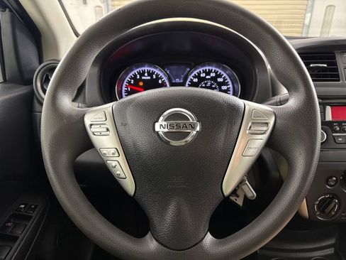 Used 2016 Nissan Versa SV image 15