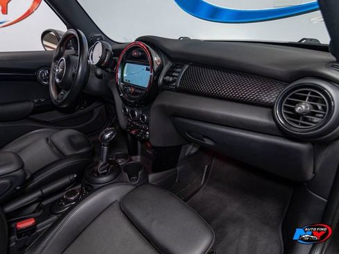 Used 2018 MINI Cooper S FWD image 25