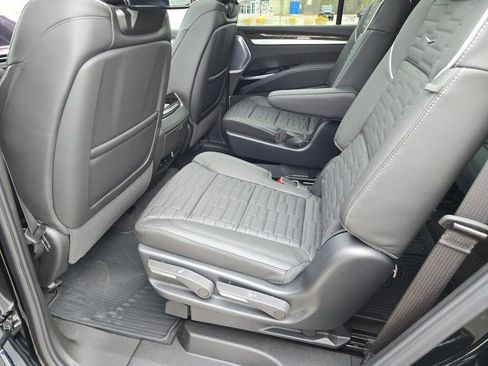 New 2026 Cadillac Escalade Platinum Sport AWD/4WD image 22